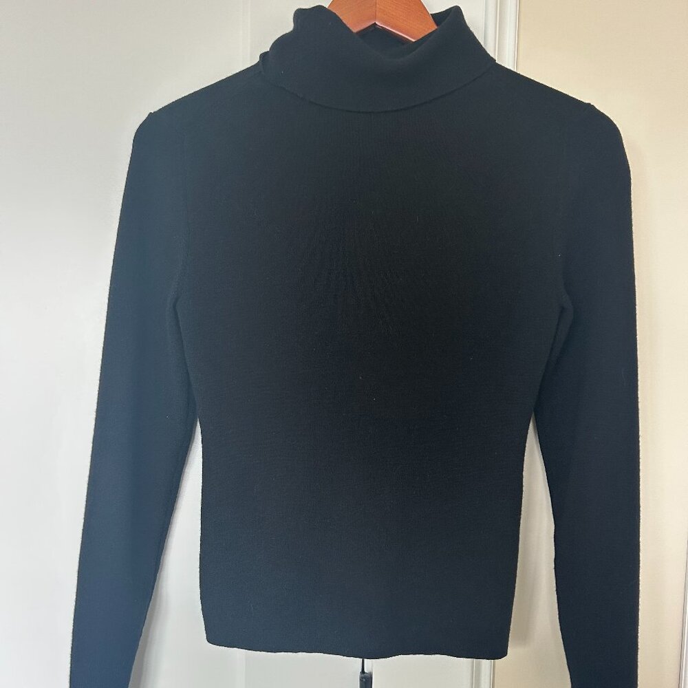 Ann Taylor Women's Black Turtle Neck Small